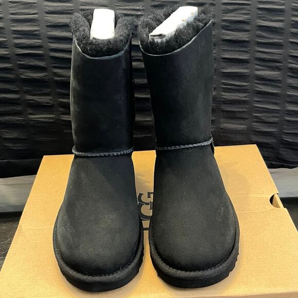 Brand New UGG Bailey Bow II Boots- Black, Size 5 Authentic - Picture 1 of 9